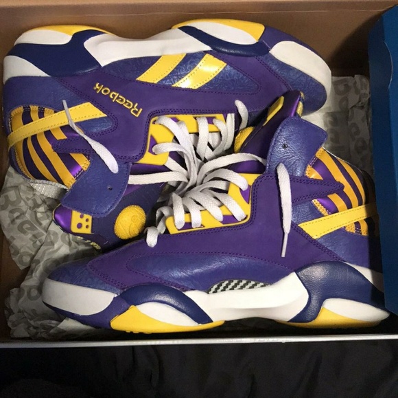 Shaq pumps size 9 - Picture 4 of 4
